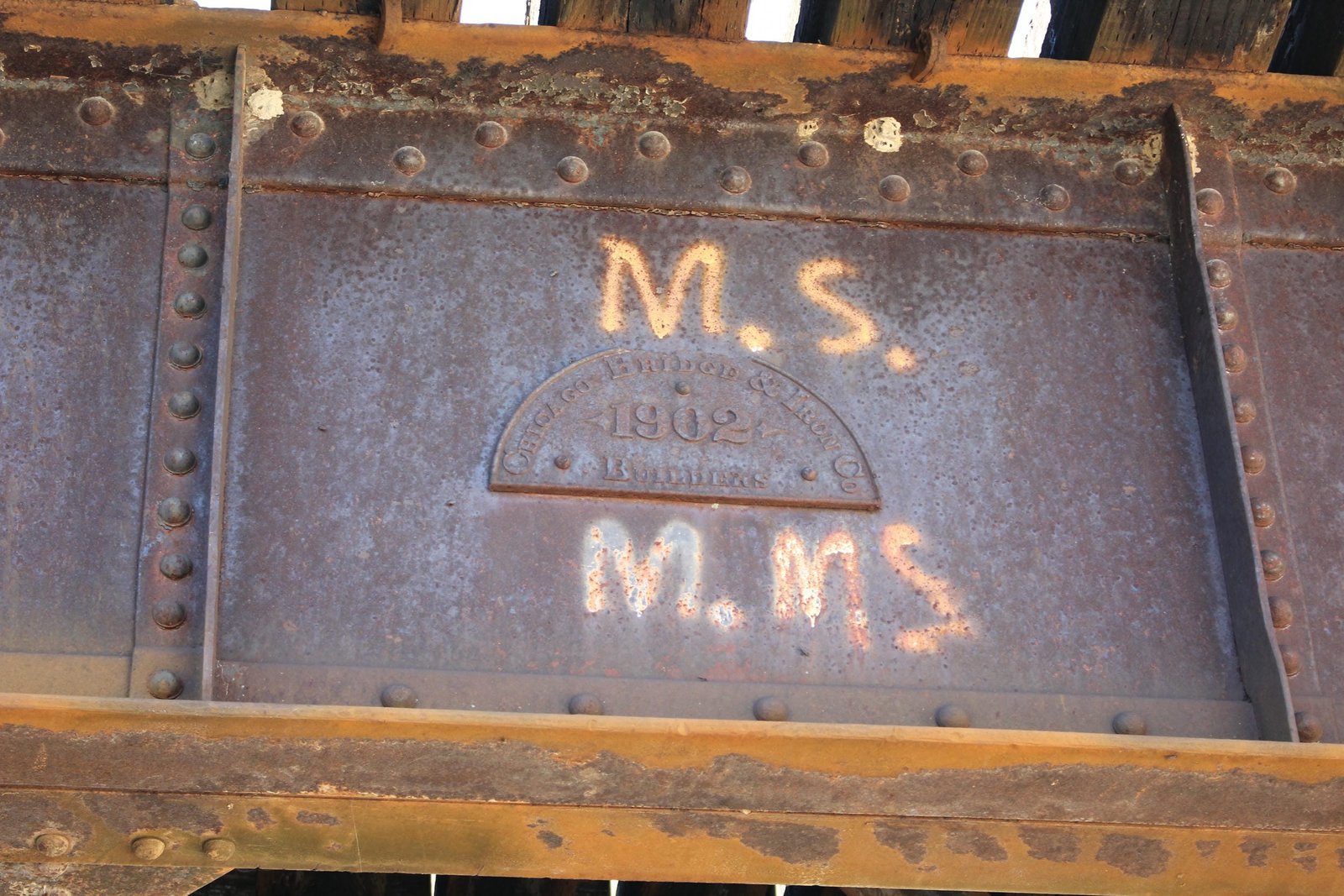 Plaque